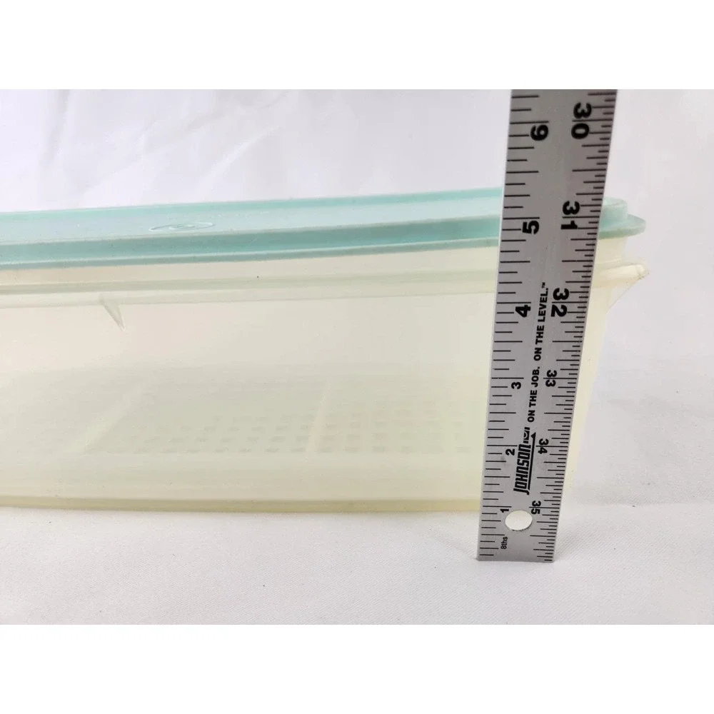 Vintage Tupperware Celery Bread Veggie Keeper Box Lid Rack Insert Container